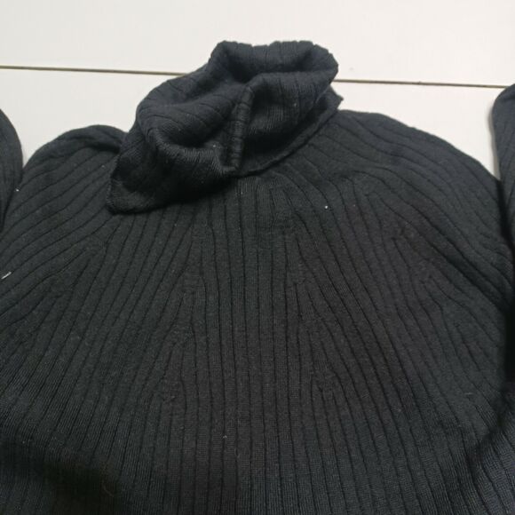 QUE Women Merino Pullover Sweater Black Long Bell Sleeve Turtleneck Cable Knit M - Picture 8 of 12
